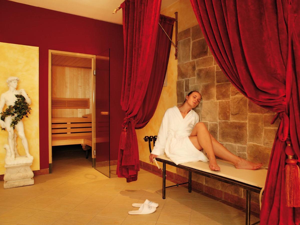 Hotel Barbarahof 4 Stars Superior-Summercard Inclusive-Adults Only From 14 Years Капрун Экстерьер фото